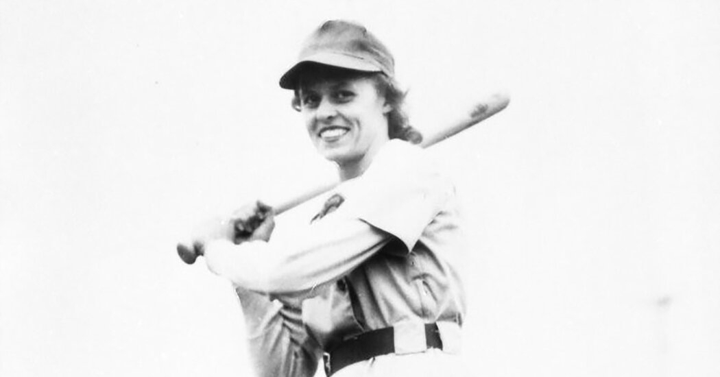 Betsy Jochum, 104, Dies; Last Original Member of Women's Baseball League