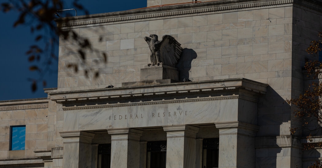 Fed's ‘Wait and See' Approach Is Intact as New Risks Cloud Economic Outlook