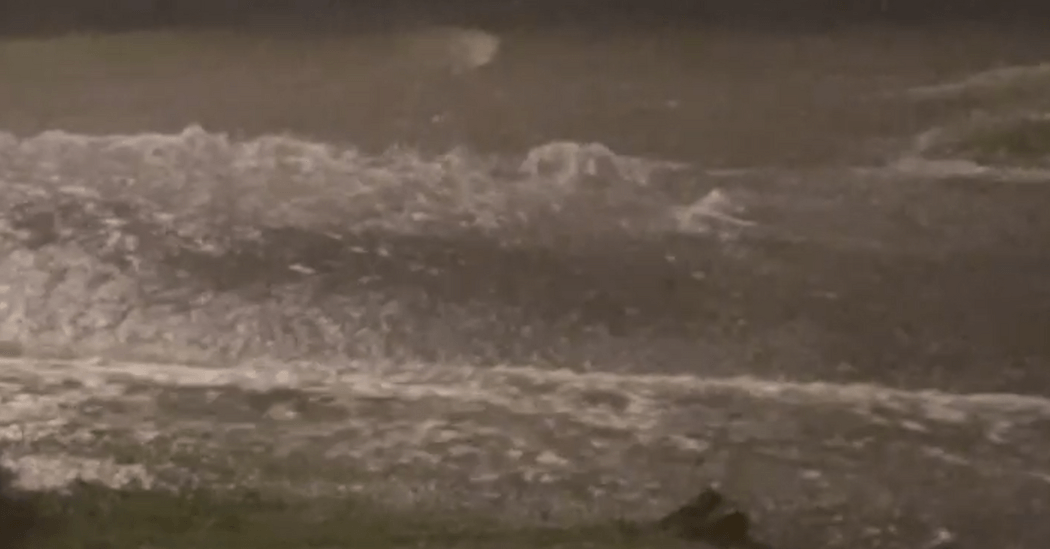 Heavy Rain Floods Kansas City Area, Prompting Overnight Rescues