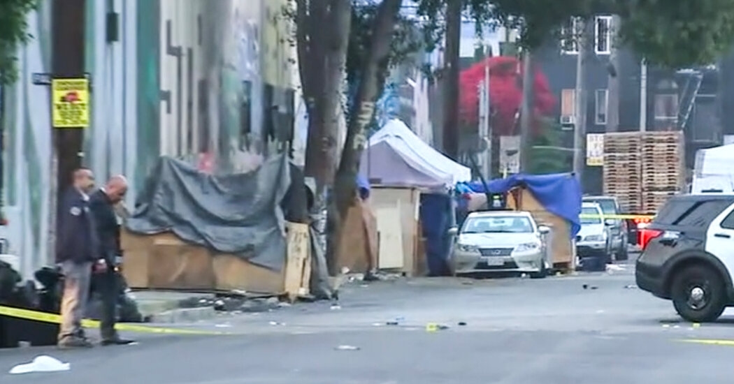 Shooting in Downtown Los Angeles Leaves 2 Dead and 6 Wounded, Police Say