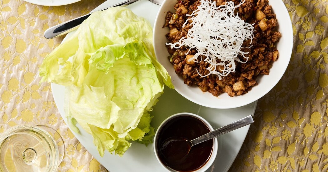 Fast, Fresh Lettuce Wraps Feel Special Wherever You Are