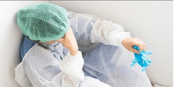 الولادة مقابل المال.. رقم أخضر يطيح بطبيبة ومسؤولين داخل مستشفى القنيطرة
