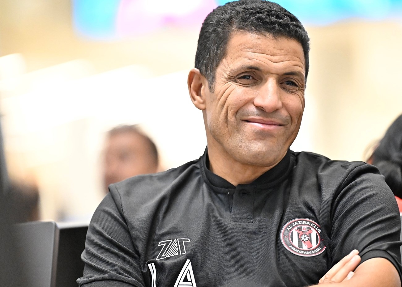 نفي جديد بخصوص تدريب الحسين عموتة لمنتخب العراق