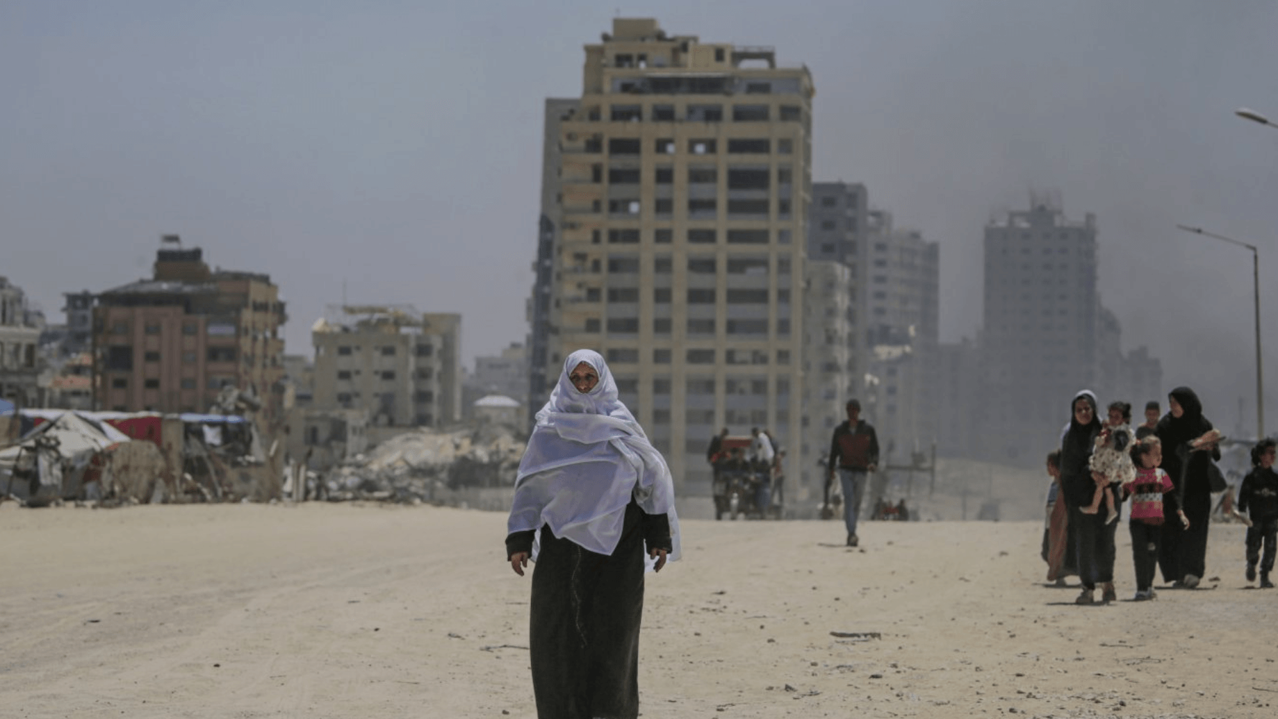 الجيش الإسرائيلي يبدأ 'هجومه الواسع' في غزة، ومئات القتلى الفلسطينيين منذ الخميس