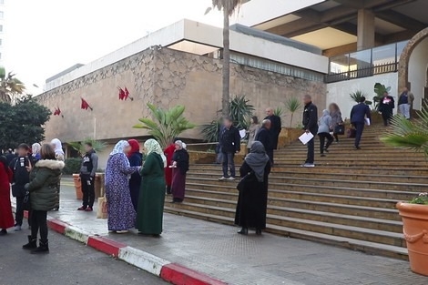 قضية 'باب دارنا'.. استئنافية البيضاء تؤجل القضية وسط تصاعد احتجاجات الضحايا