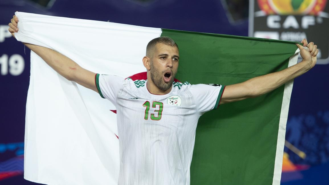 إسلام سليماني يُهاجم اللاعبين الذين اختاروا تمثيل فرنسا عوض الجزائر