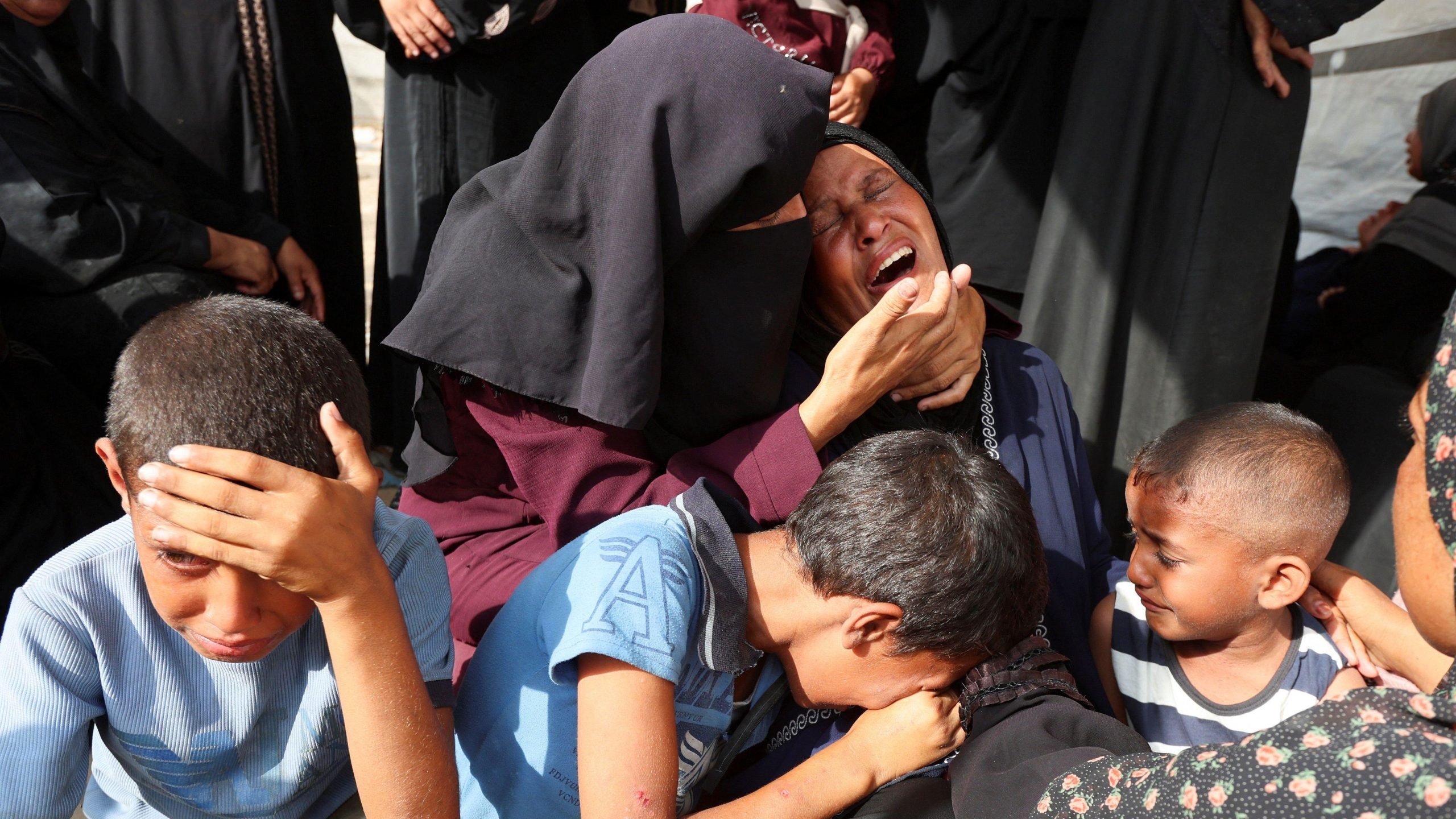 'خطة إسرائيل لرفح ستكون جريمة، والقانون الدولي لا يحمي غزة' – مقال رأي في الغارديان