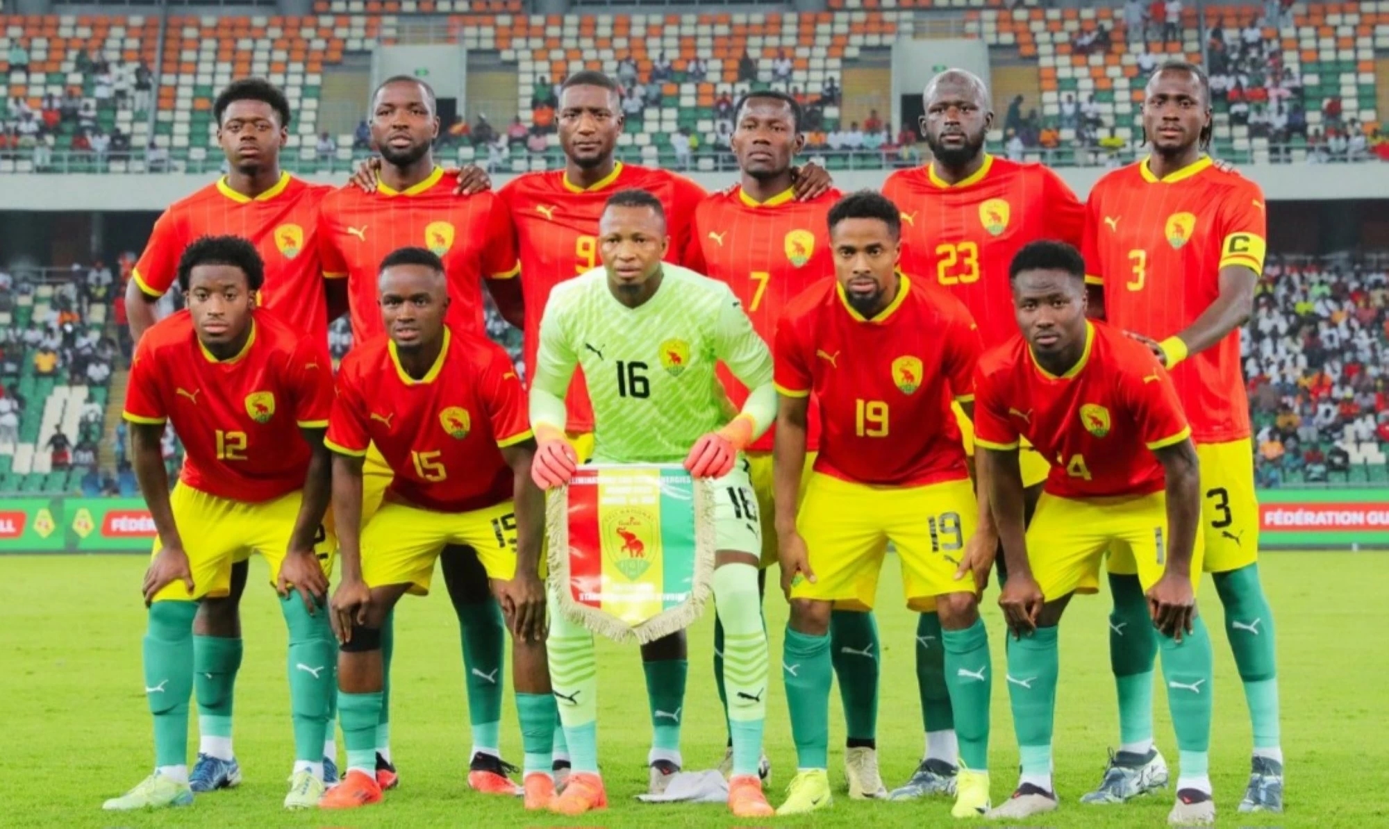غينيا تختار المغرب لسحق الحلم الجزائري في كأس العالم