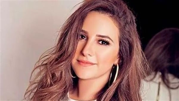 عقب تكريمها بمهرجان القاهرة للسينما الفرانكوفونية.. شيرى عادل تتصدر ترند "جوجل"