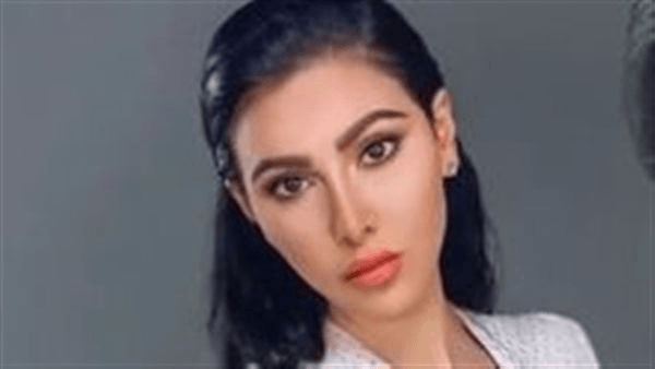 " البرنسيسة".. ميرهان حسين تشيد بصداقتها بالنجمة مي عز الدين