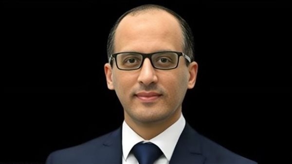إنجاز صناعي جديد يعزز الاستثمار الدولي في قناة السويس.. متحدث الحكومة يوضح