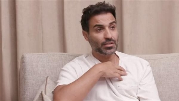 أحمد فهمى يشارك متابعيه صورة من كواليس تصوير كأس العالم للأندية FIFA