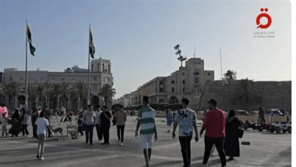 التوترات السياسية المتواصلة في ليبيا تعرقل التعافي الاقتصادي للبلاد (تقرير)