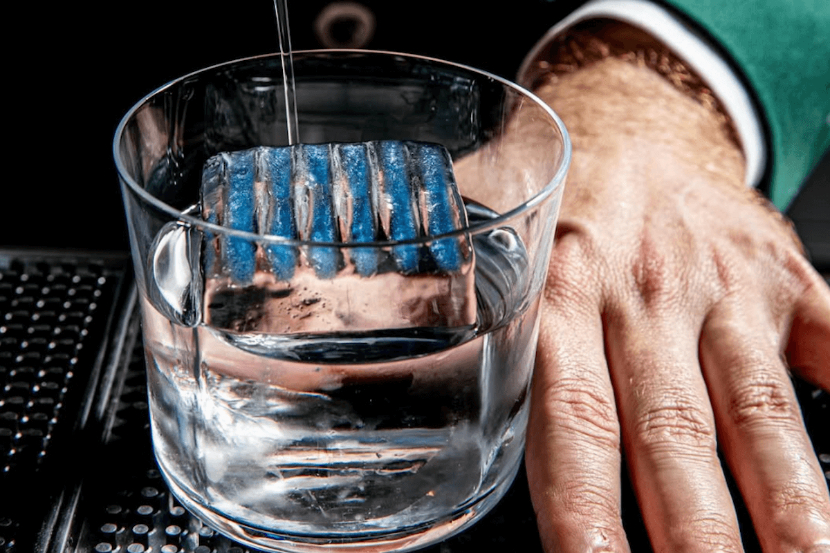 This Southern Cocktail Comes with a Seersucker Ice Cube