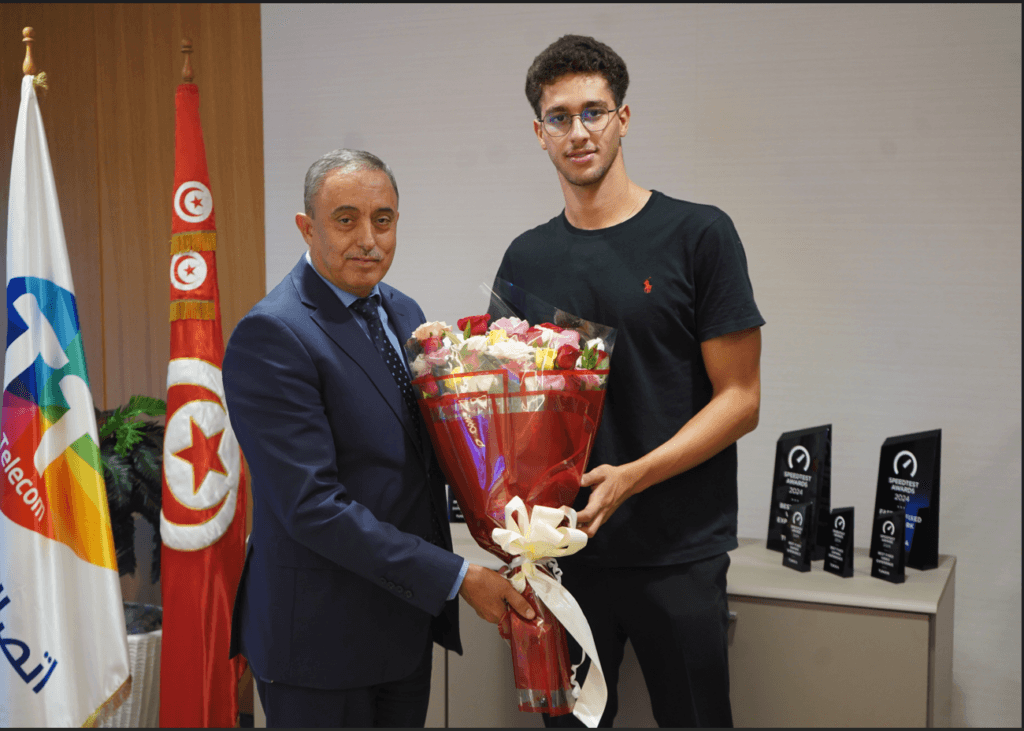 شركة اتصالات تونس تكرّم البطل العالمي أحمد الجوادي