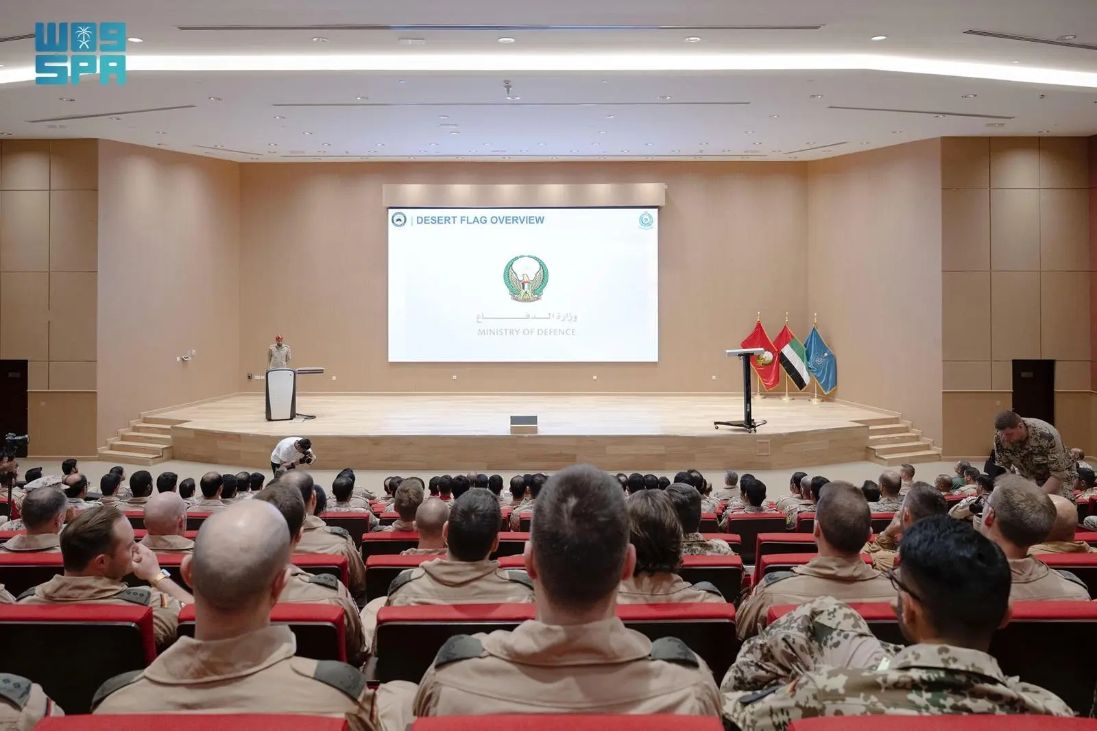 مناورات 'علم الصحراء' مهام متنوعة تحاكي التهديدات الحديثة يتخللها عمليات الإسناد الجوي والبحث والإنقاذ القتالي