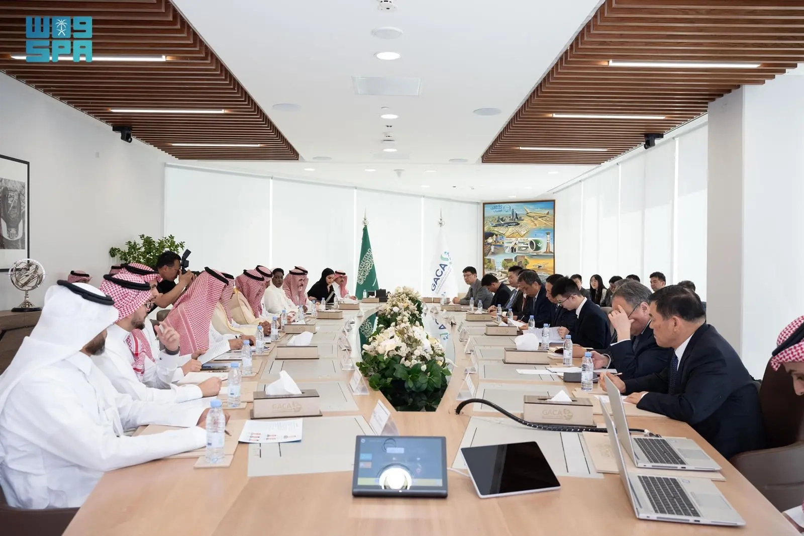 اجتماع الطاولة المستديرة السعودي الصيني يبحث فرص التعاون في مجال المناطق اللوجستية ومناطق الشحن الجوي