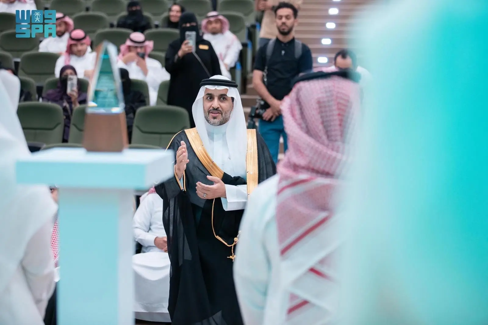 المهندس المشيطي يُكرّم أبطال المنتخب السعودي الحائزين على 23 جائزة عالمية في 'آيسف 2025'