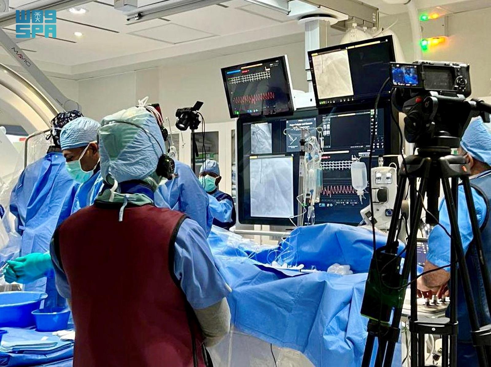 بث مباشر من مدينة الملك عبدالله الطبية لعملية قسطرة قلبية معقدة إلى مؤتمر (PCI MENA 2025) بالأردن