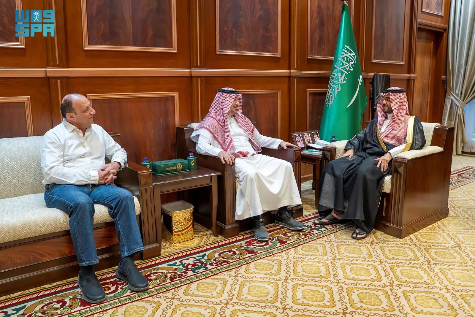 نائب أمير منطقة حائل يطلع على الاستعدادات النهائية لبطولة حائل للدرفت 2025