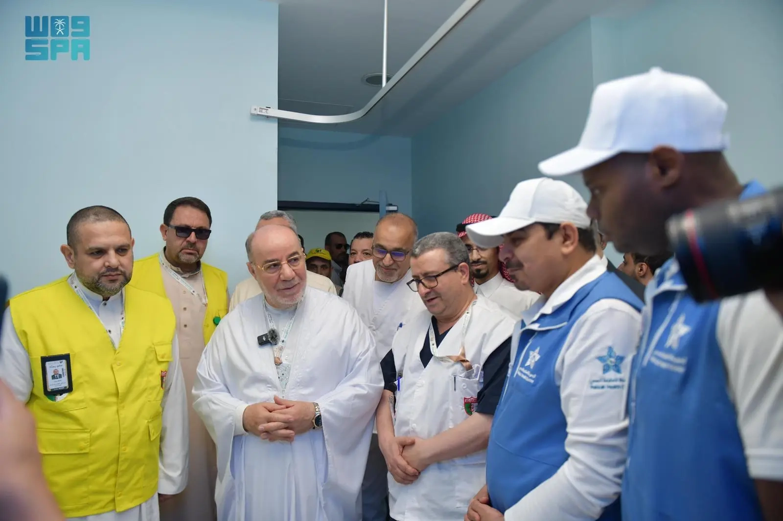 وزير الشؤون الدينية الجزائري يُشيد بجهود المملكة في حفظ الصحة العامة لضيوف الرحمن