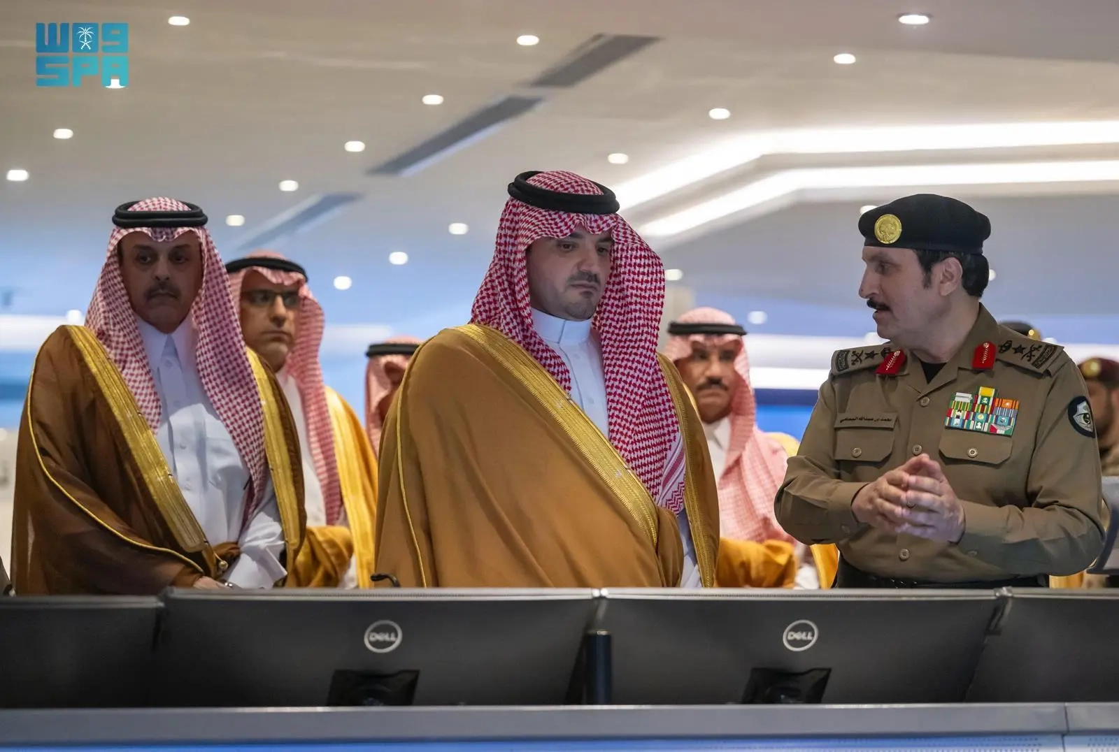 الأمير عبدالعزيز بن سعود يلتقي القيادات الأمنية والعسكرية للقطاعات المشاركة في مهمة حج هذا العام