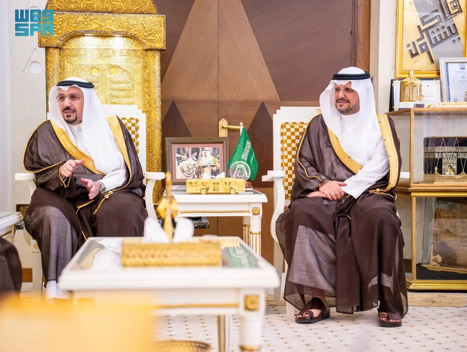 أمير القصيم يستقبل رئيس مجلس إدارة 'موهبة' ويشيد بدورها في رعاية الموهوبين