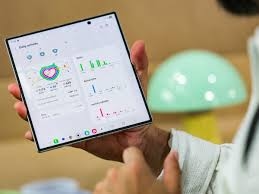500 ألف طيّة بدون خدش.. 'سامسونج' تكشف نتائج اختبار شاشة Galaxy Z Fold 7