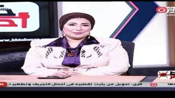 استشارية نفسية: حرية التعبير لا تبرر تعرية الجسد أو العقول