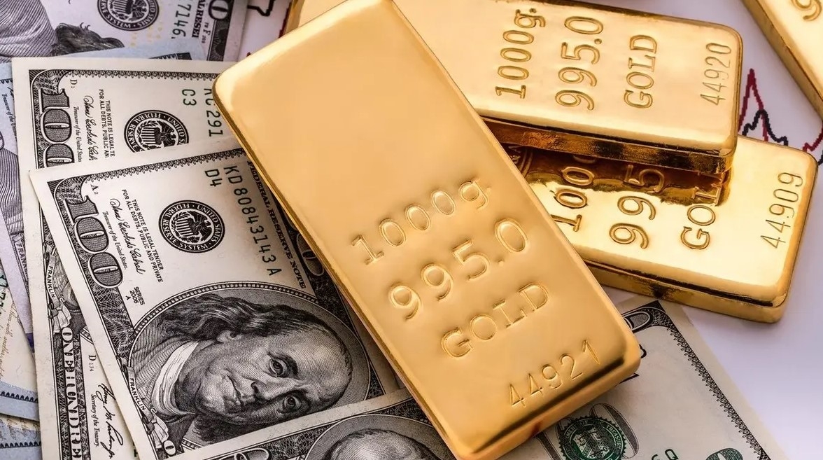 ✅ الذهب يقترب من أعلى مستوى له في شهرين مع تباين في أداء المعادن النفيسة