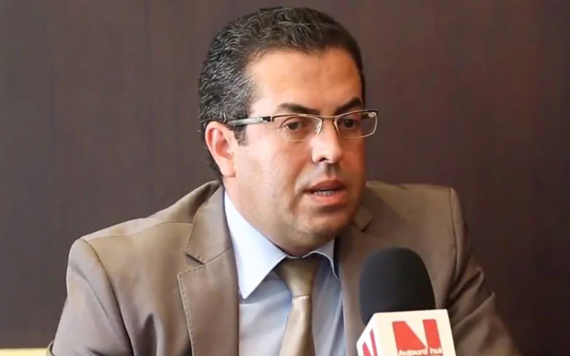 الصحافي عمر الذهبي يغادر سجن طنجة بعد تسوية مالية مع المشتكين
