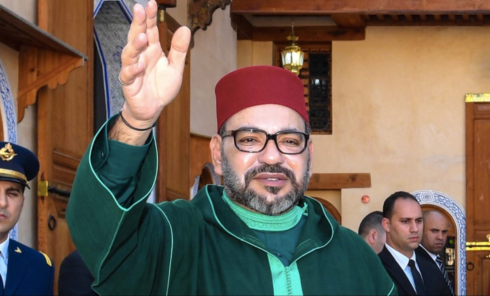 الملك محمد السادس يؤدي غدا السبت صلاة عيد الأضحى المبارك بمدينة تطوان