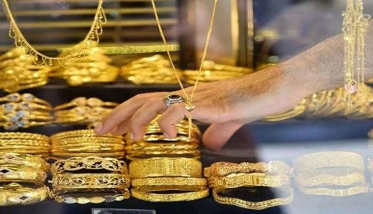أسعار الذهب تتجه لأعلى مستوى لها خلال أسبوعين