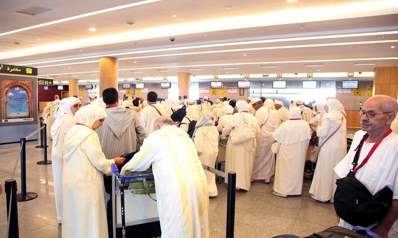 موسم الحج لسنة 1446 هـ .. الوفد الرسمي للحجاج المغاربة يتوجه إلى الديار المقدسة