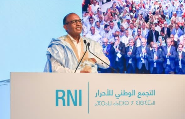 نجاح باهر للقاء الأول لمسار المنجزات لحزب الأحرار بمدينة الداخلة تحت قيادة المنسق الجهوي محمد الأمين حرمة الله