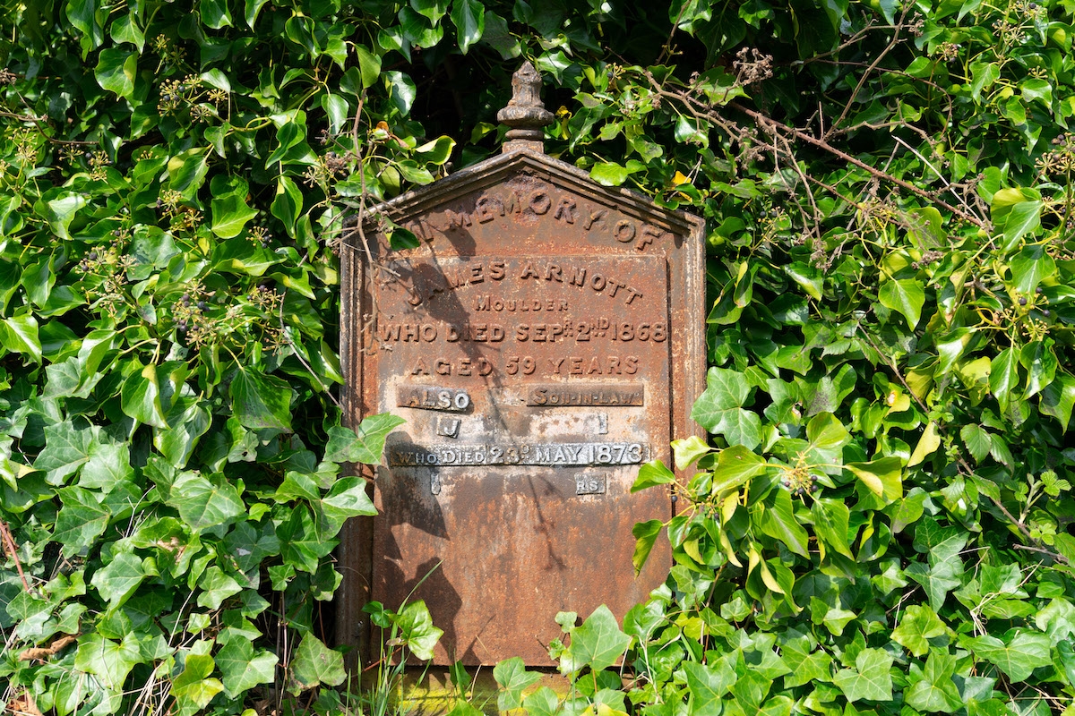 Alarm on lodge house in Dalry Cemetery to be 'deactivated'