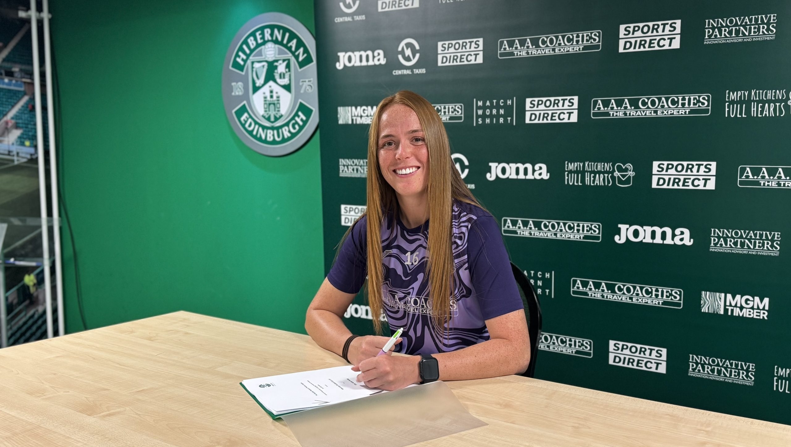 Hibernian defender Ellis Notley signs two-year contract extension