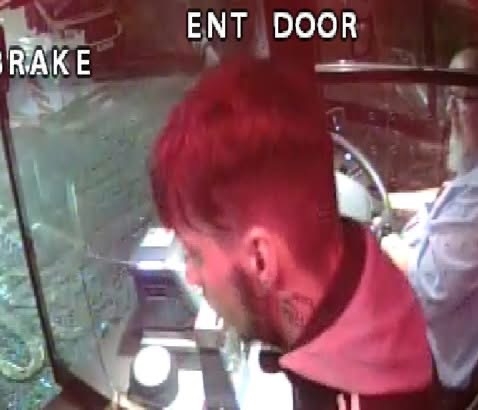 Police issue CCTV images connected to enquiries into robbery