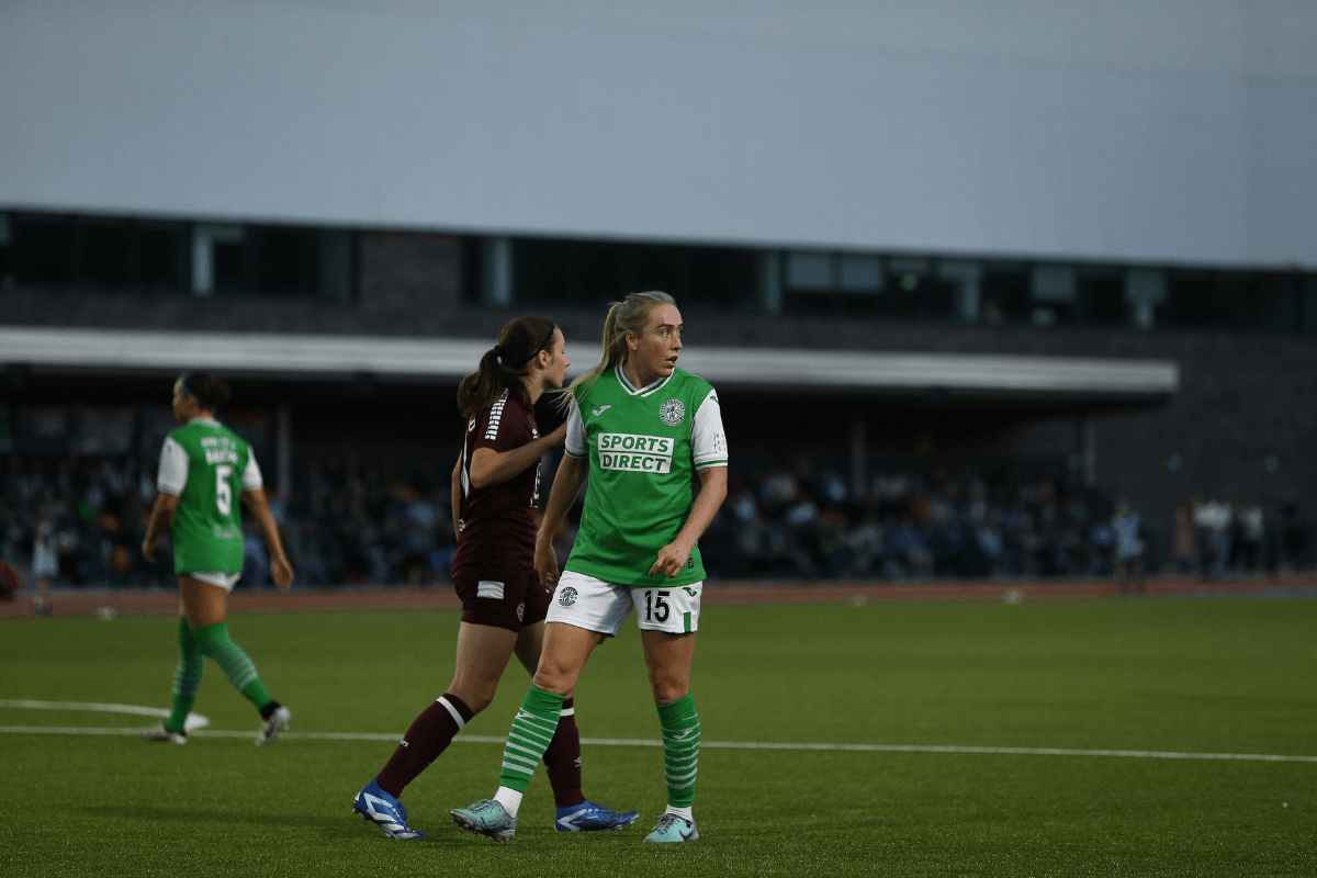 Hibs striker Lia Tweedie to leave the Club this summer.
