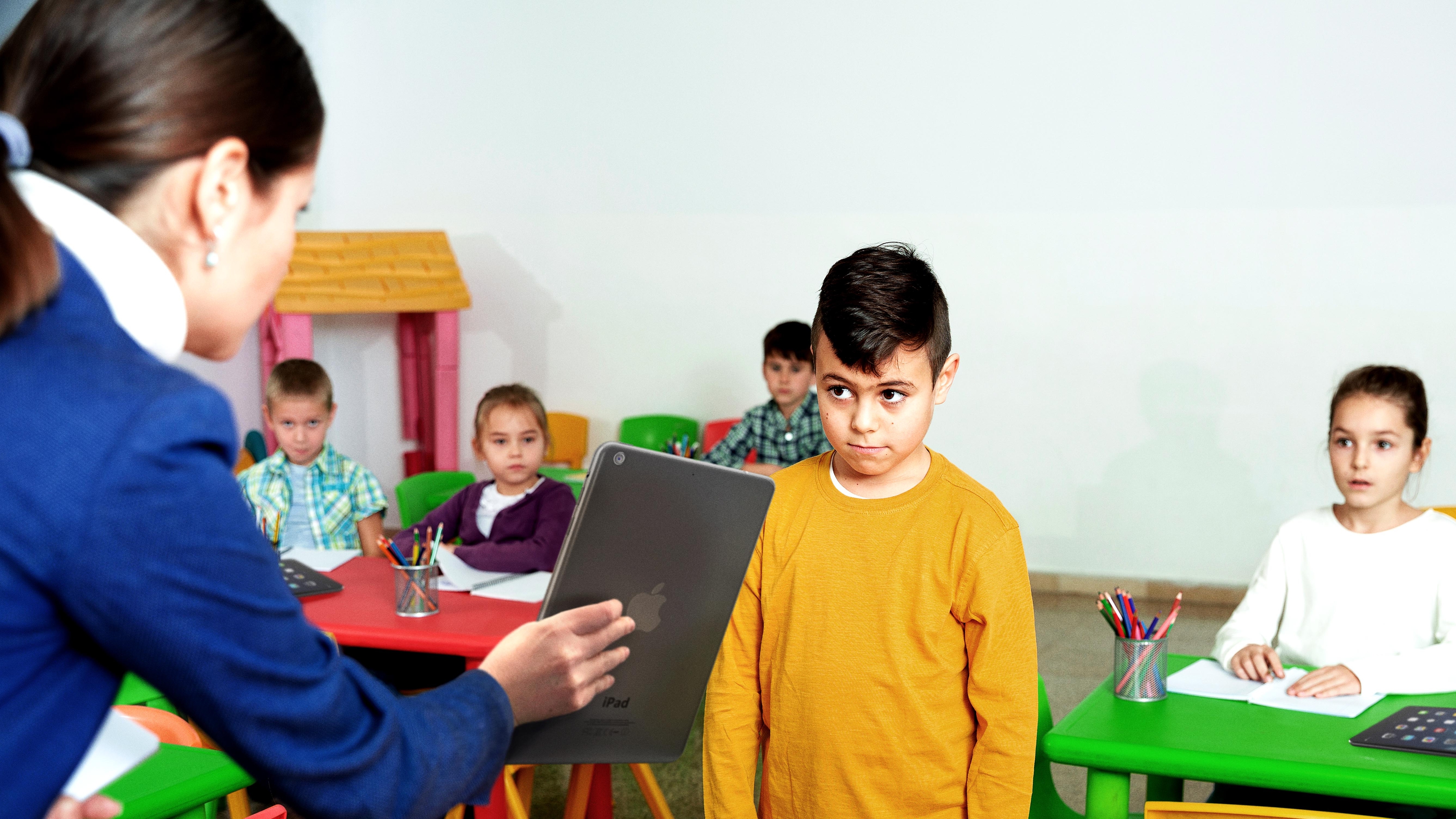 Grade School's Gifted Program Admits Kids Who Can Emotionally Handle Time Away From iPad