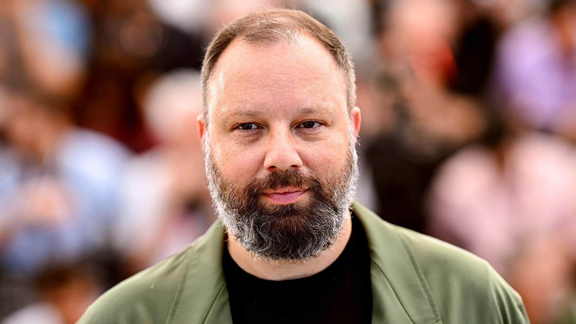 Yorgos Lanthimos Figures He 3 Films Away From Hanging With Emma Stone Outside Work