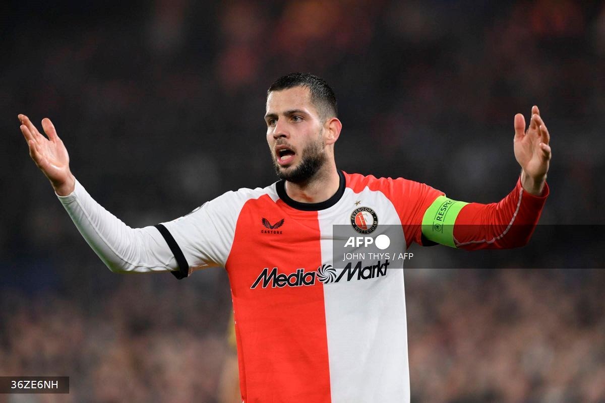 Atletico Madrid sign Feyenoord defender Hancko for €30m