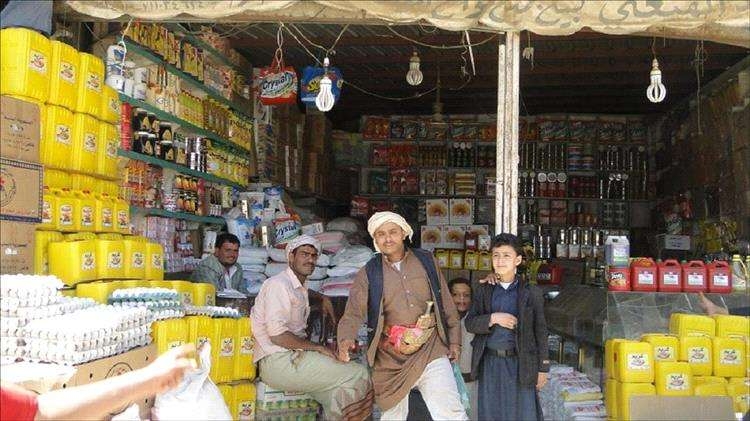 مليشيا الحوثي تمنع استيراد عشرات السلع بحجة دعم الإنتاج المحلي.. من المستفيد؟