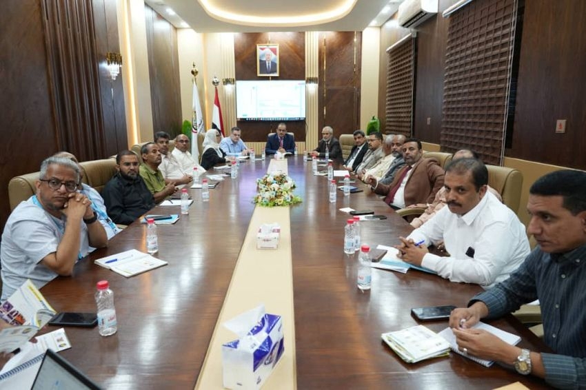 وزير الصحة يوجه بإعداد خطة عمل مشتركة لمواجهة الحميات والأمراض الوبائية