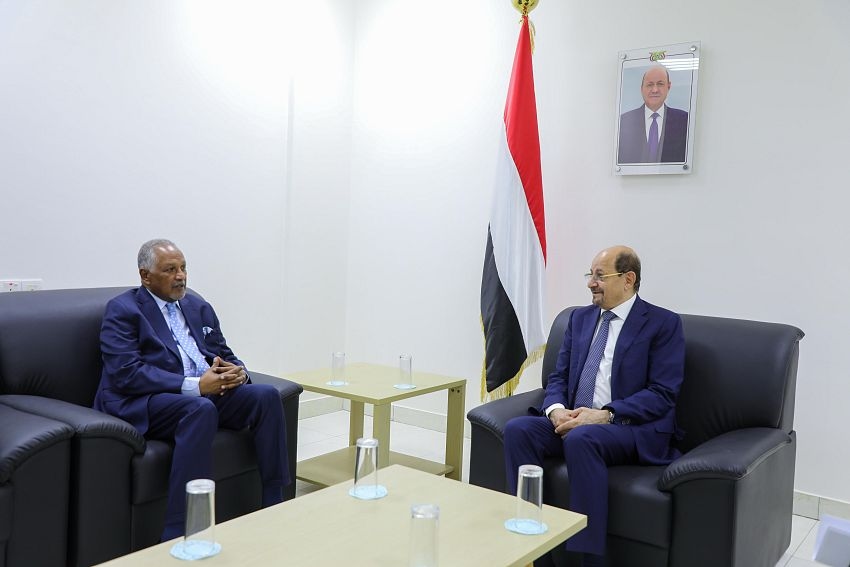 الزنداني يبحث مع السفير السوداني سُبل تعزيز التعاون المشترك بين البلدين