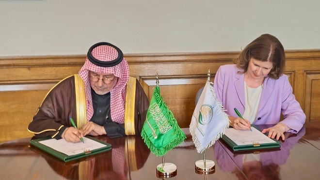 الرياض ولندن تتحدان لمكافحة الكوليرا في اليمن بمنحة مشتركة قيمتها 10 ملايين دولار