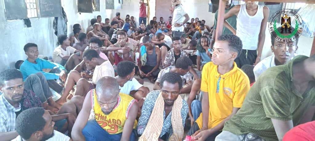 عملية بحرية نوعية للحزام الأمني تضبط مهاجرين غير شرعيين