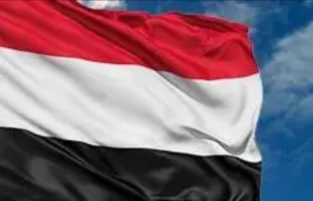اليمن تدعو لاستراتيجية دولية لحماية الملاحة من تهديدات مليشيا الحوثي