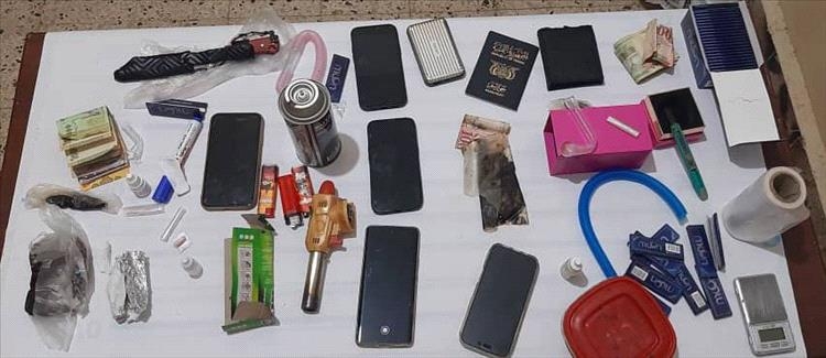 مكافحة المخدرات بحضرموت تضبط عصابة لترويج الشبو والحشيش في المكلا