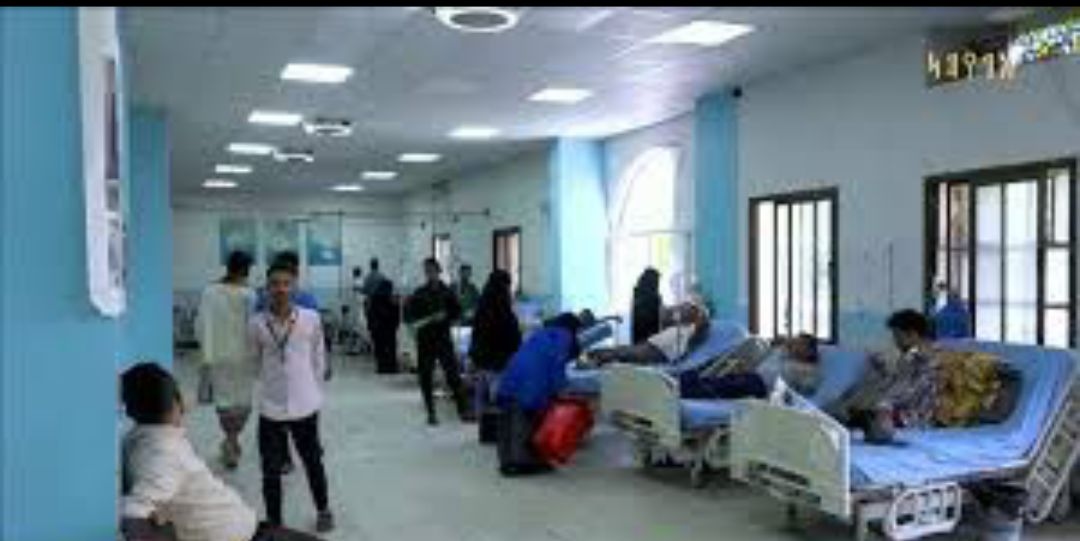 ارتفاع ملحوظ في حالات الاضطرابات المعوية والكوليرا بصنعاء وسط انهيار القطاع الصحي